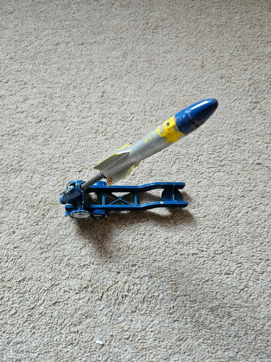 Corgi Crescent Mobile Missike Launcher - Image 2