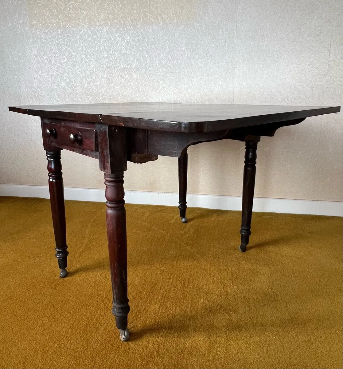 Beautifully restored, 19th century, table - Image 1