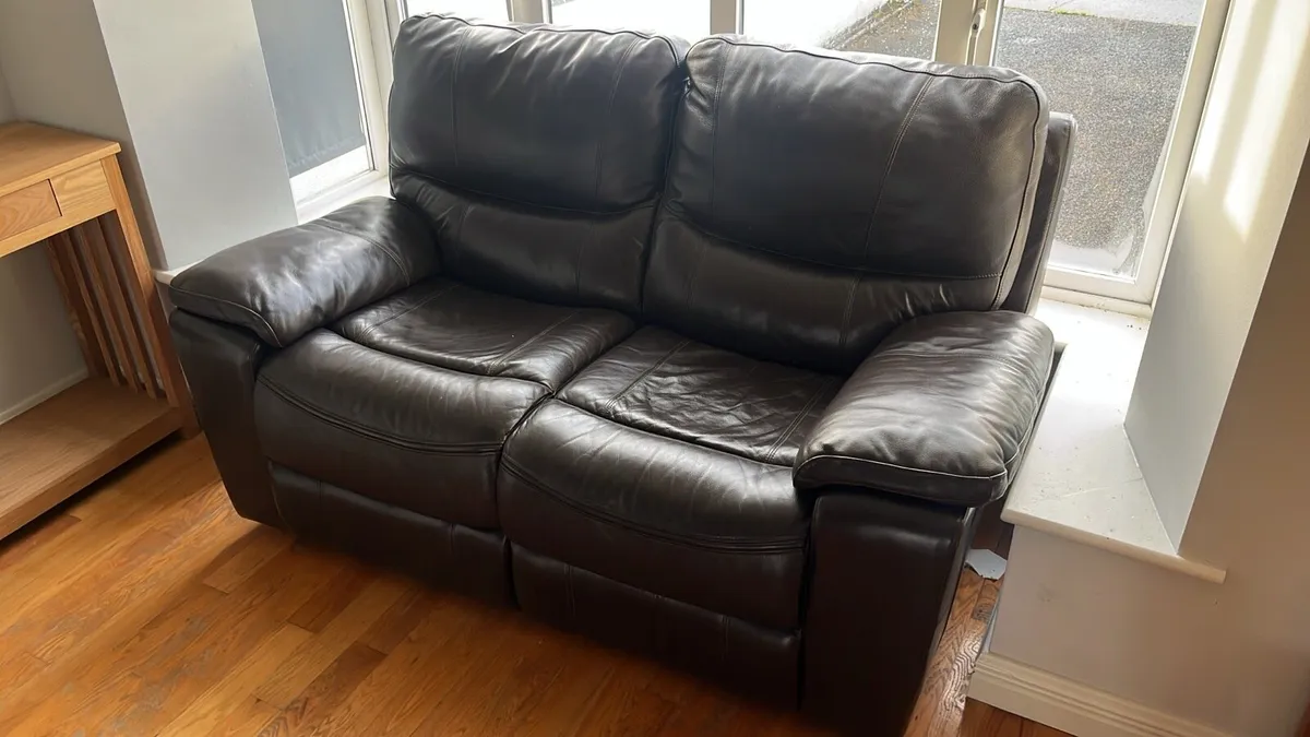 3+2 Leather Recliner Suite - Image 4