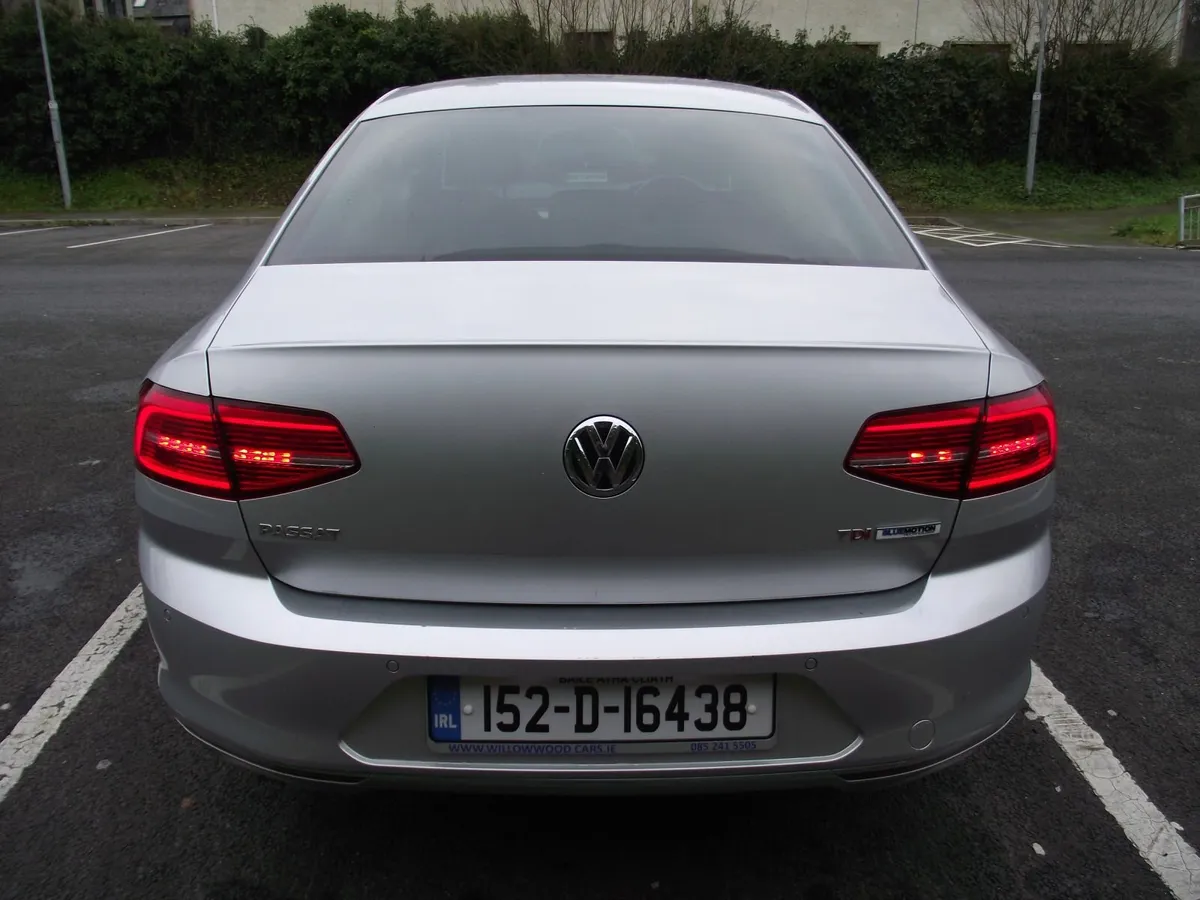 2015 VW Passat 1.6 TDI Bluemotion Highline - Image 4
