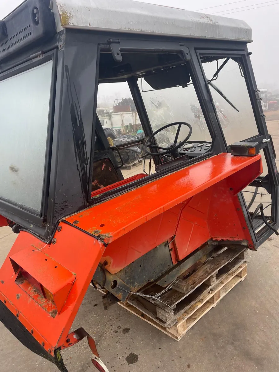 European Ursus Cab - Image 2