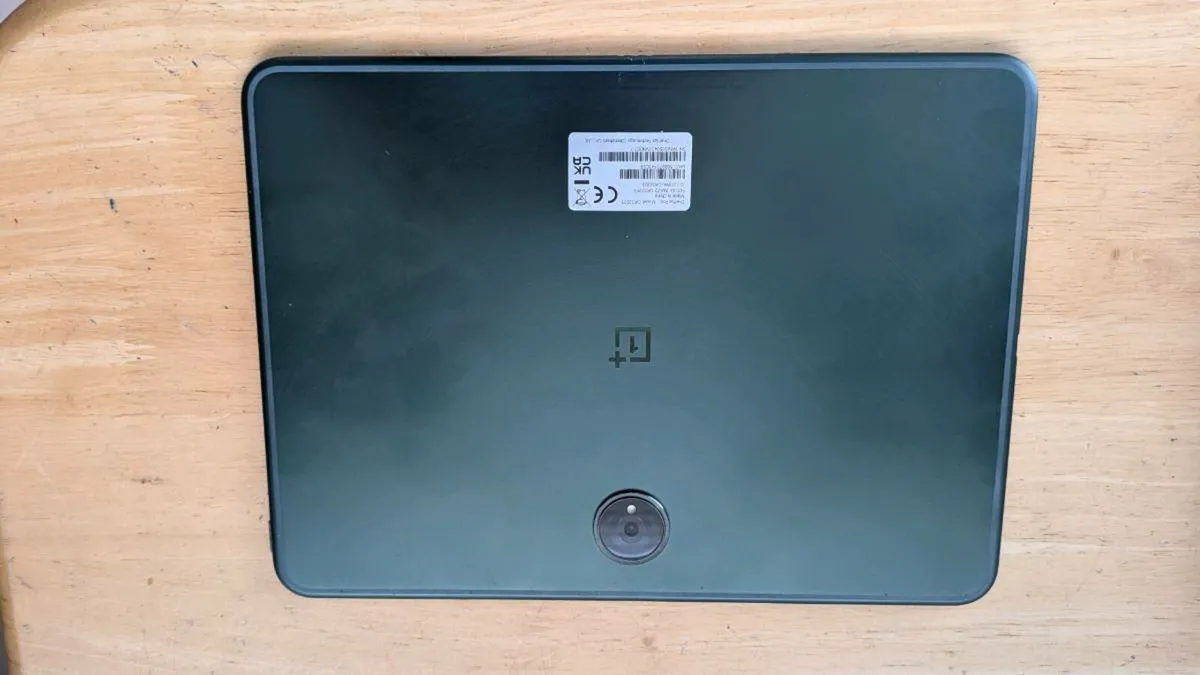 One plus pad+accessories - Image 2