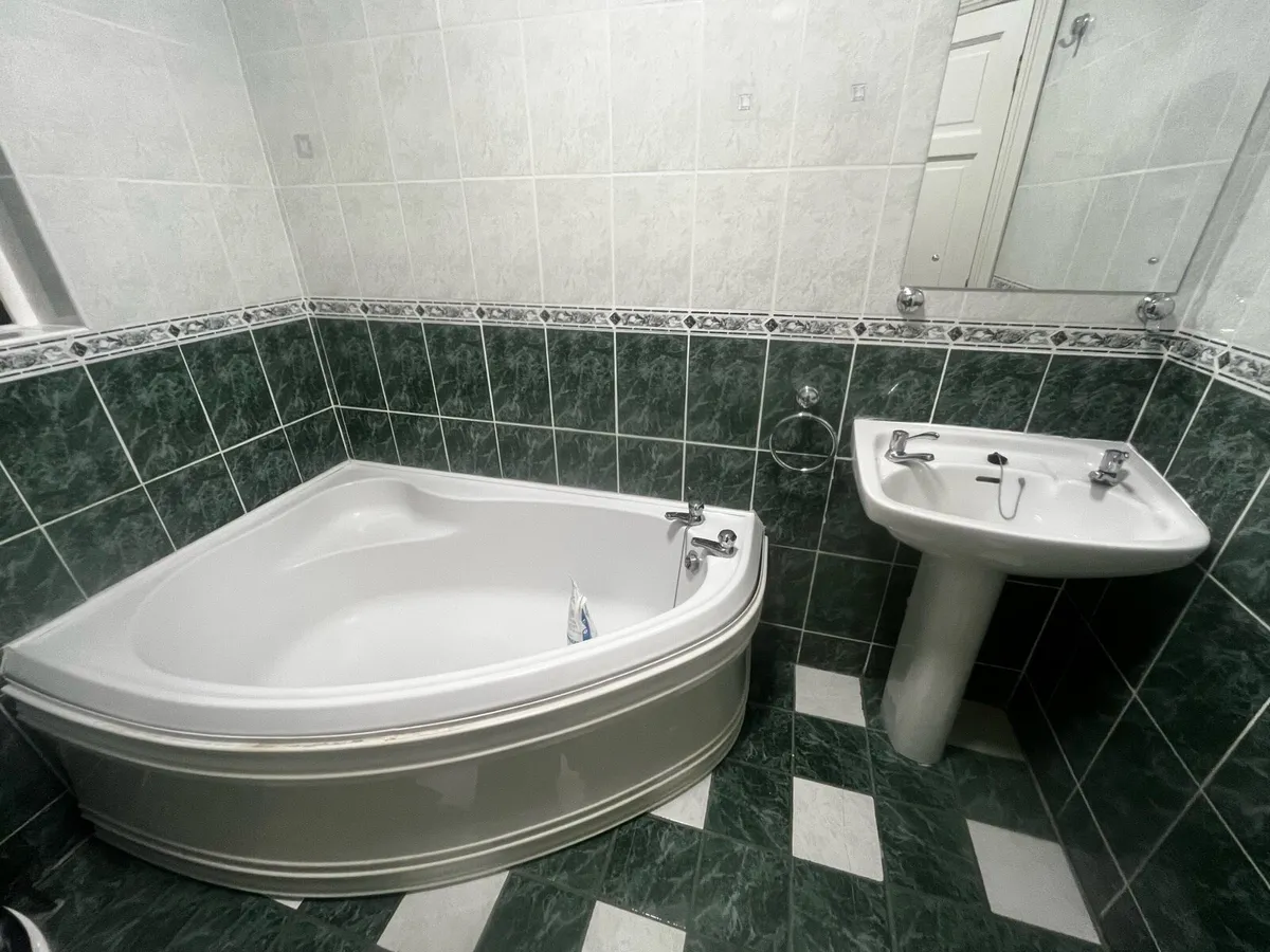 Bathroom Fittings - Image 2
