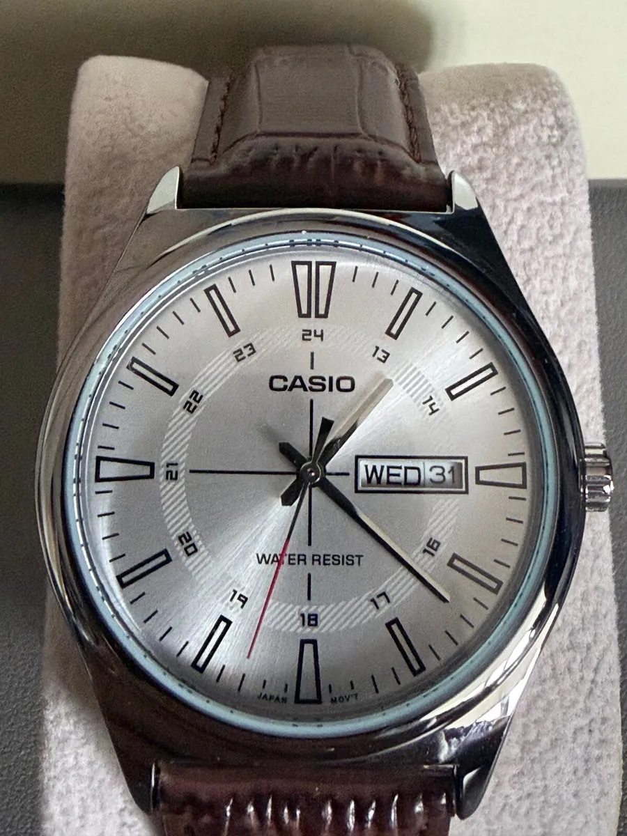 Casio MTP-V006L-7C Watch - Image 2