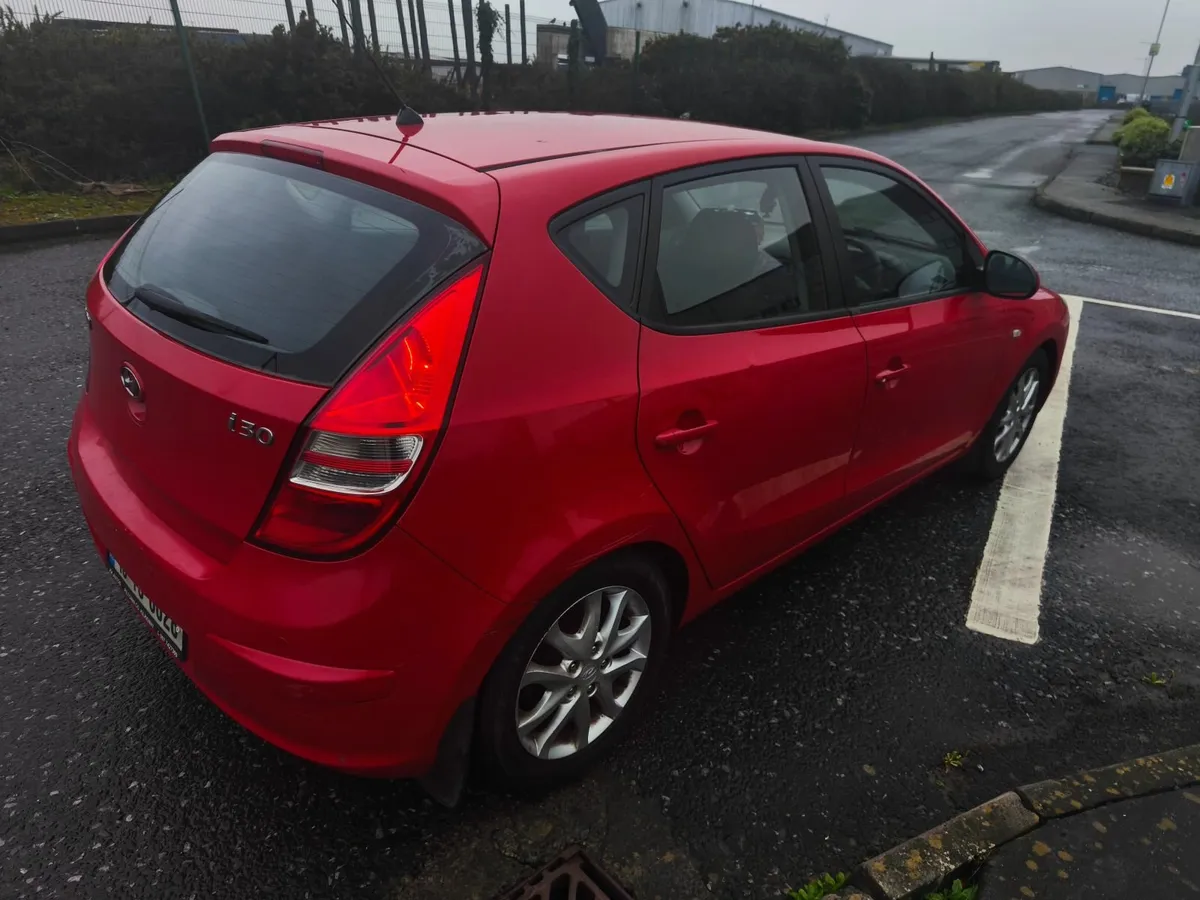 Hyundai i30 2010 1.6 Petrol - Image 3