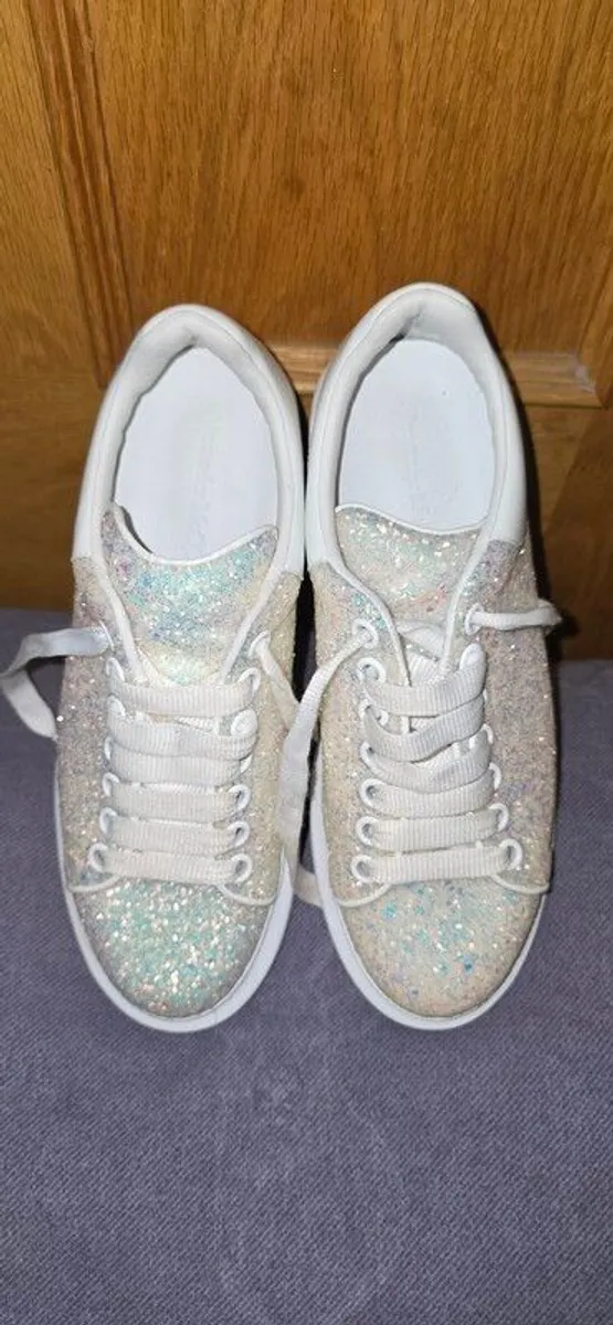 Alexander mcqueen oversized trainers - Image 1