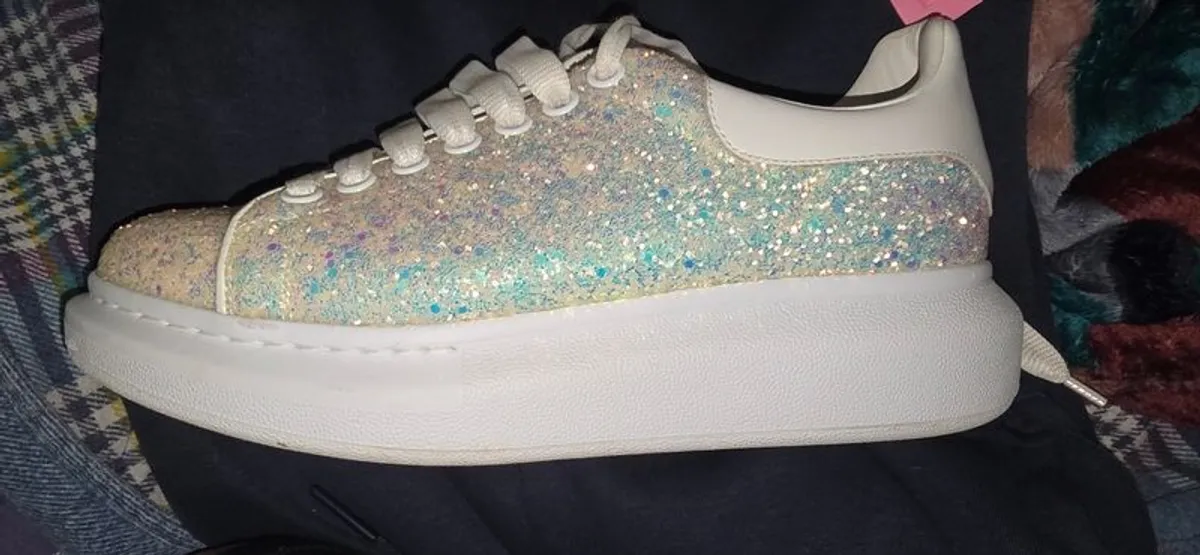 Alexander mcqueen oversized trainers - Image 3