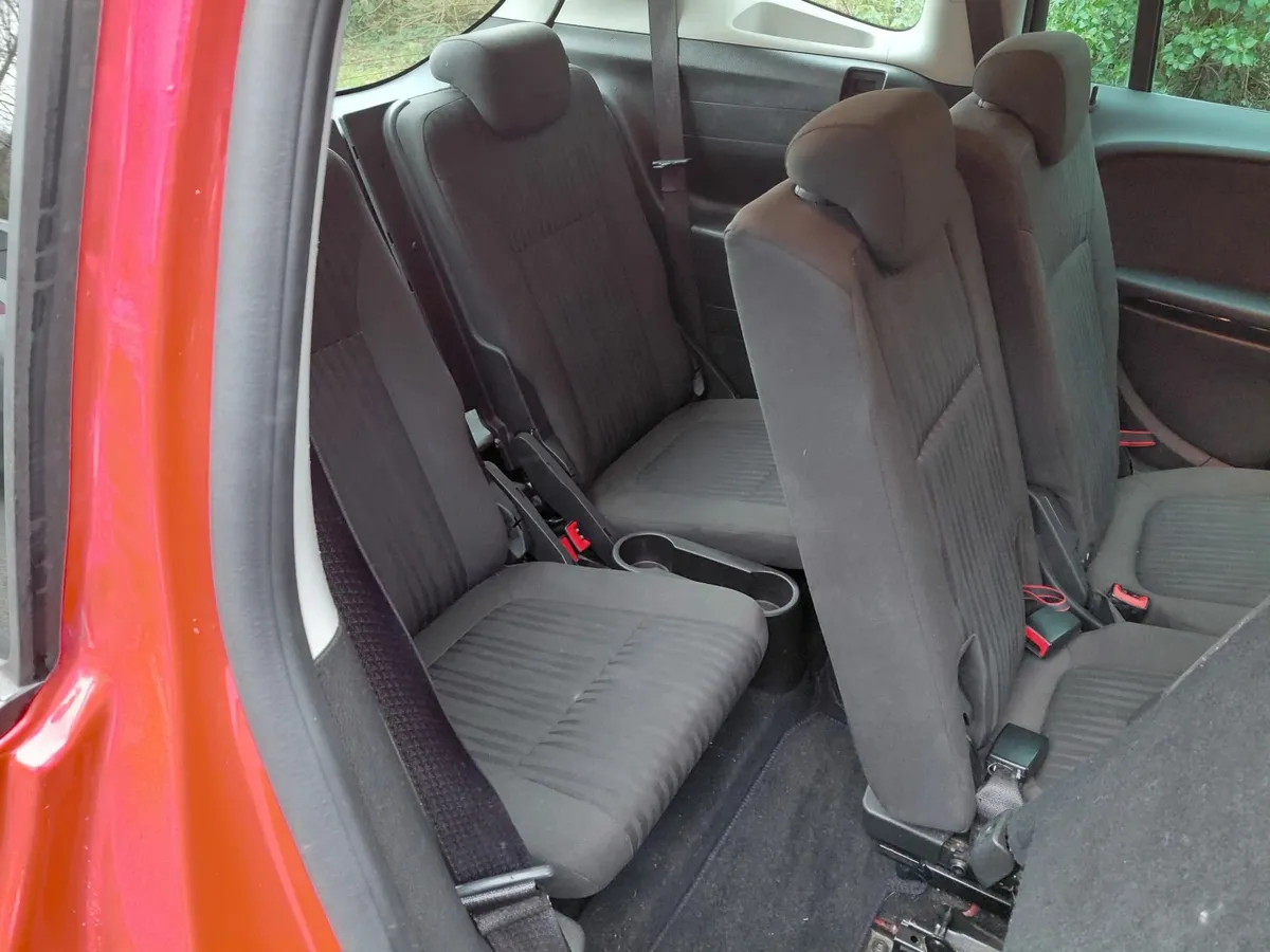 Opel Zafira 2017 - Image 3