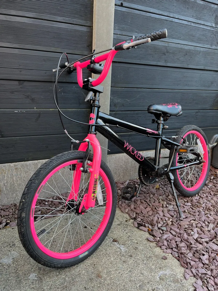Kids bike 18 inches - Image 4