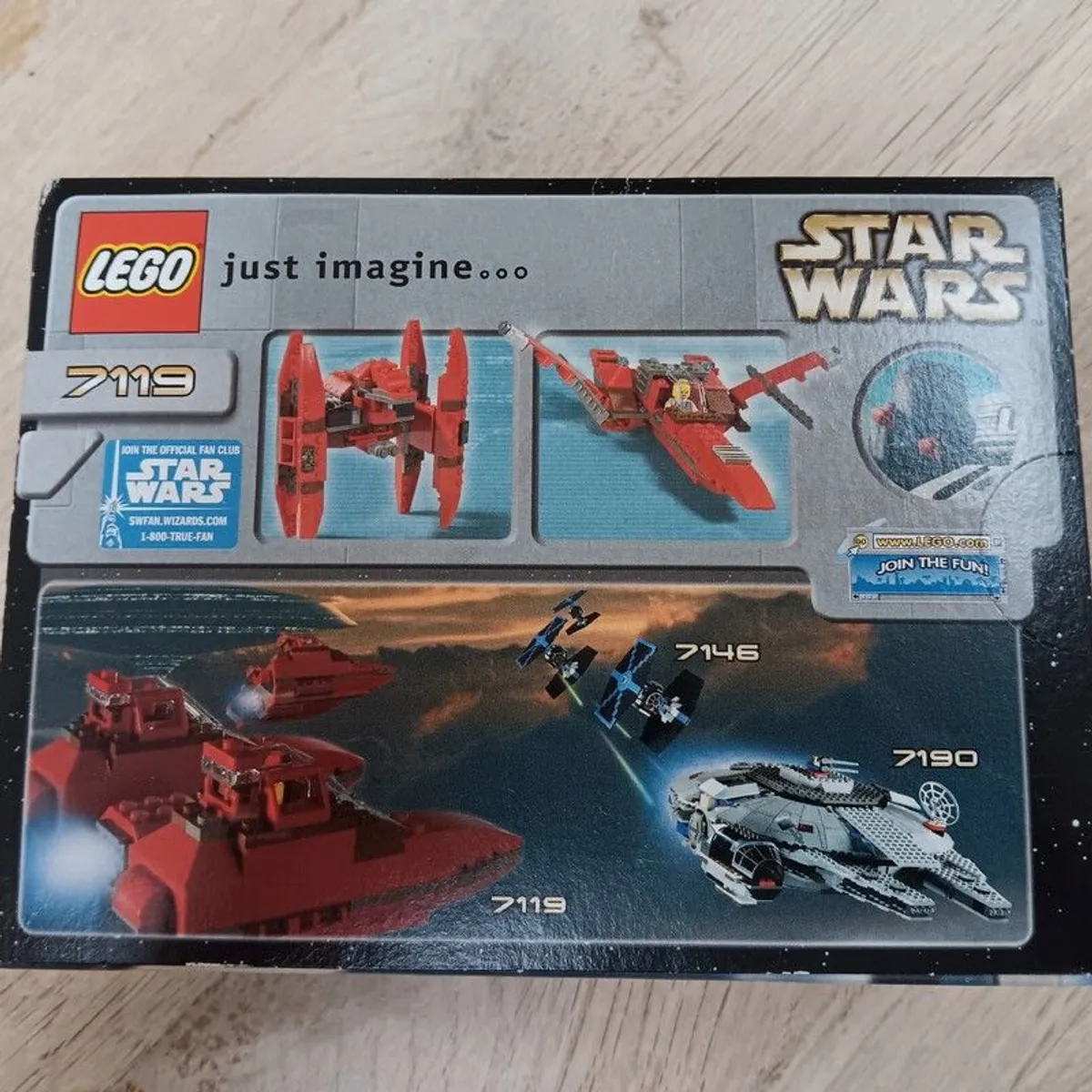 Lego Star Wars Twin-Pod Cloud Car - Image 2