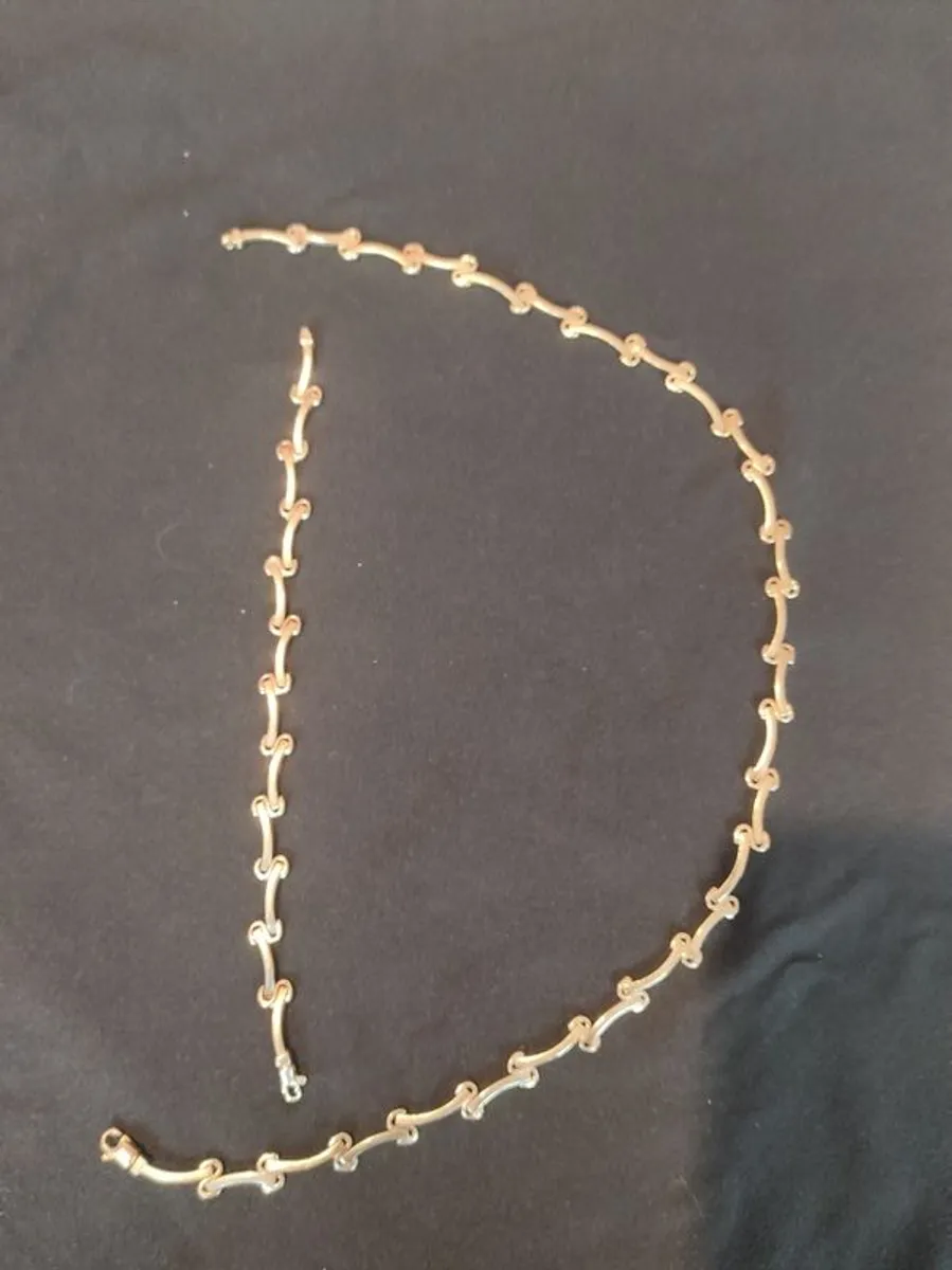 14k Gold Necklace bracelet set Jewellery - Image 2