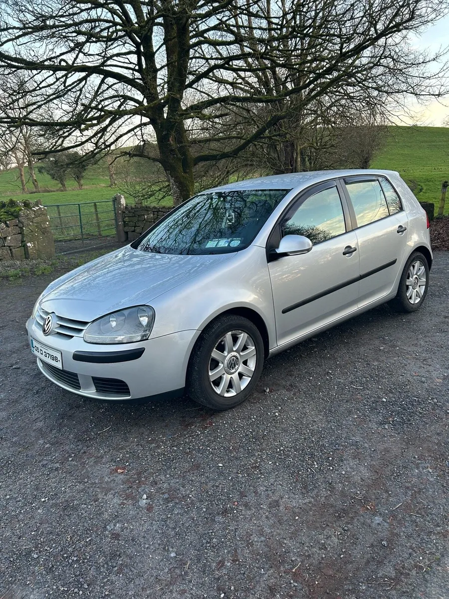 V.W Golf 1.4 Full Service history from new - Image 4