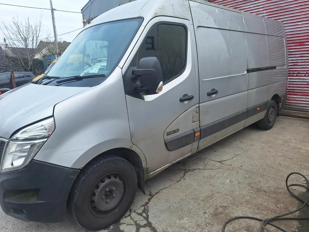 Nissan NV400 2012 - Image 2