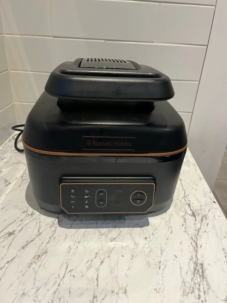 Russel hobs Air fryer &  Grill multi cooker - Image 1