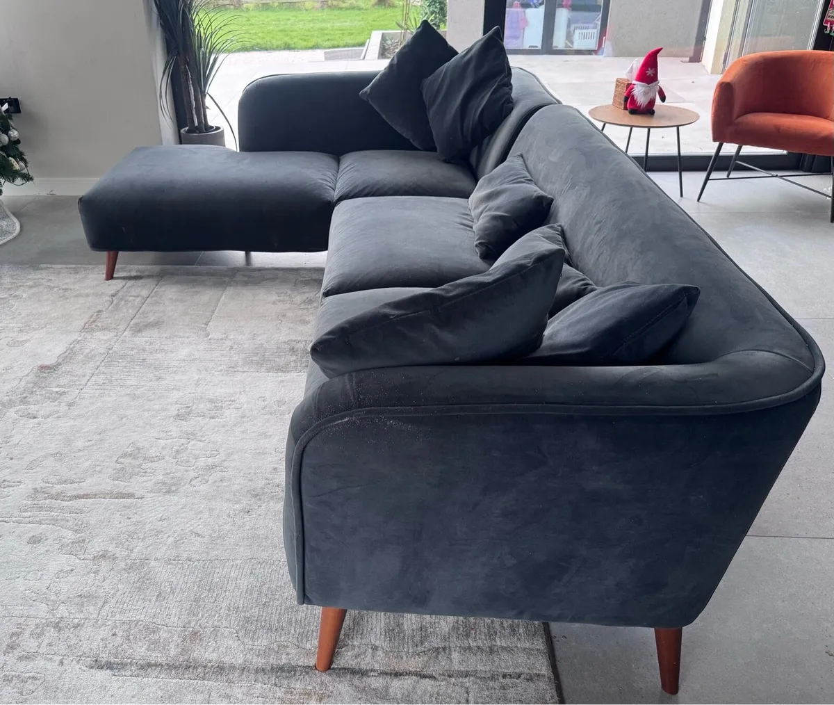 Corner Sofa - Image 1