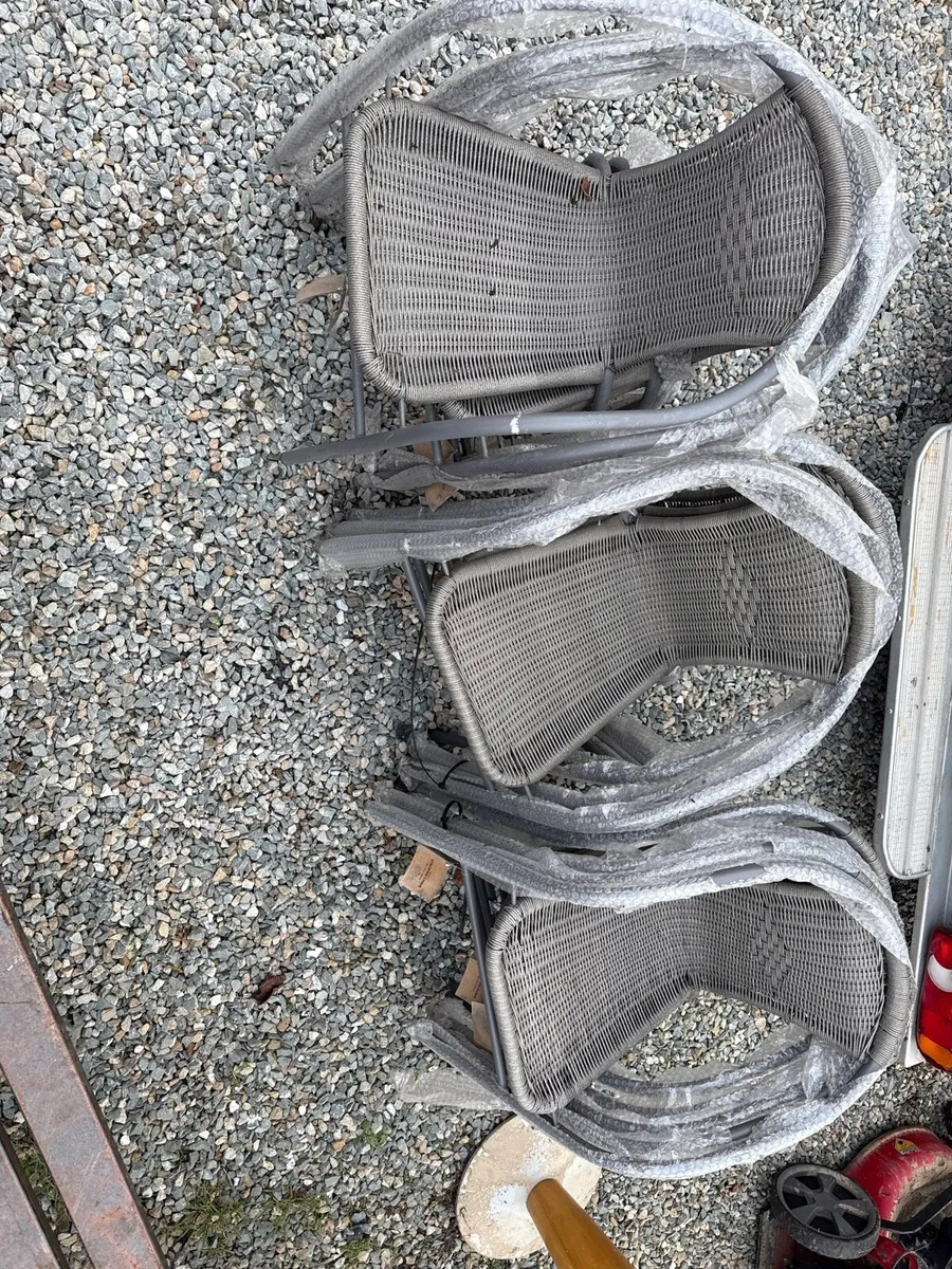 12 Rattan/Metal Garden seats (BRAND NEW ) - Image 1