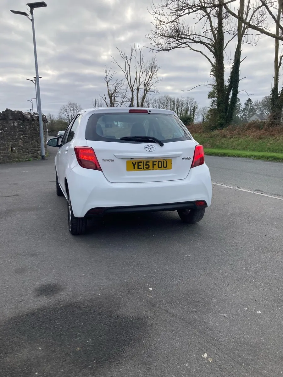 Toyota Yaris 1.3 - Image 3