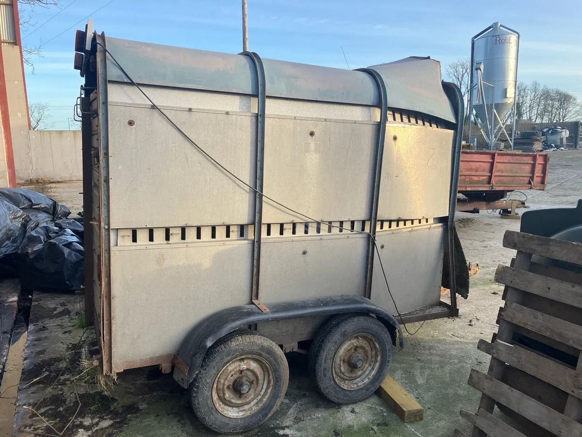Cattle trailer - Image 2