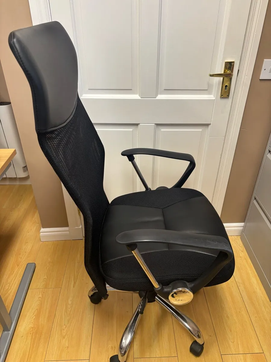 Office Chair - Image 2
