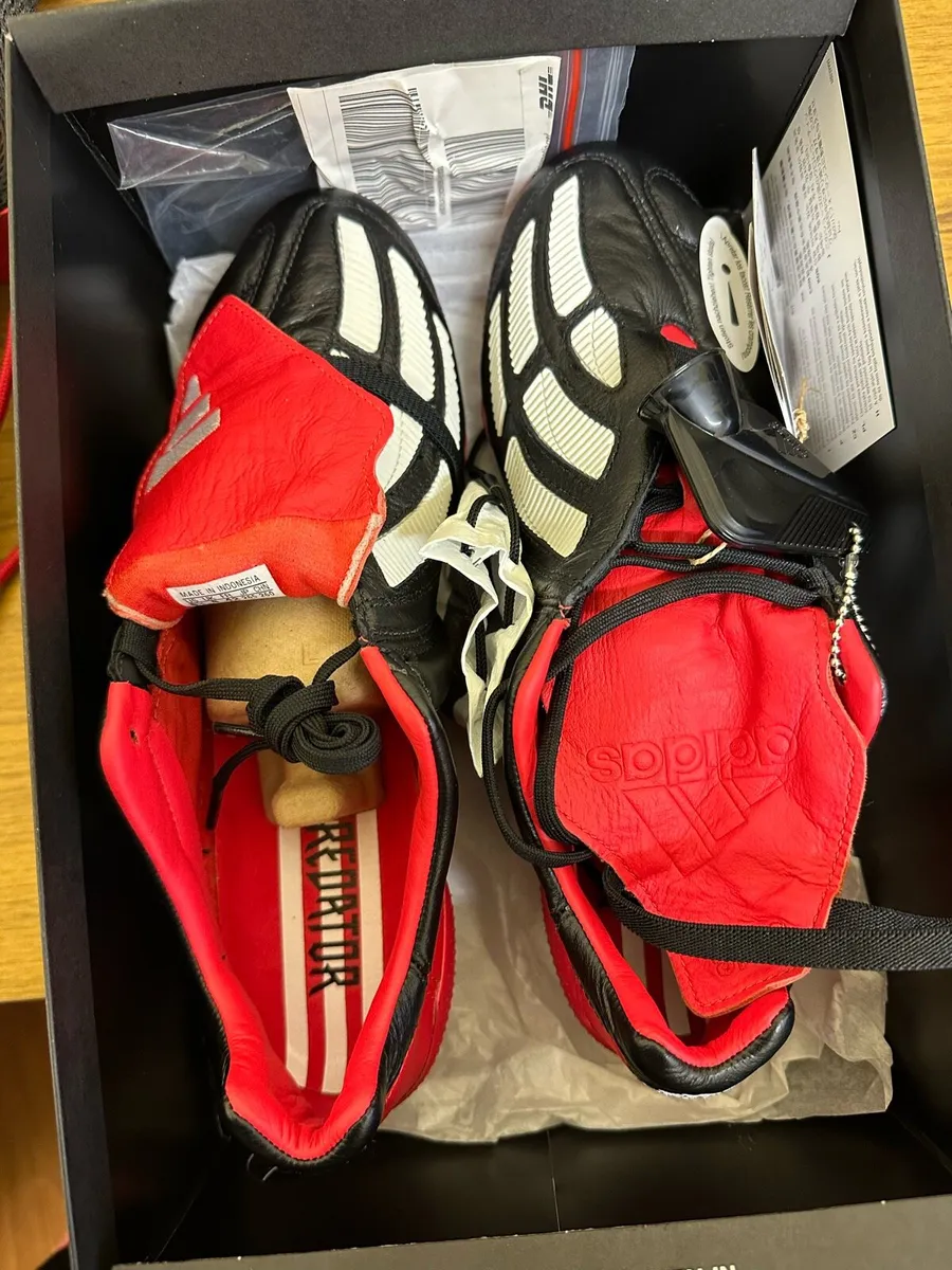 Adidas predator mania 2022 remake football boots - Image 2