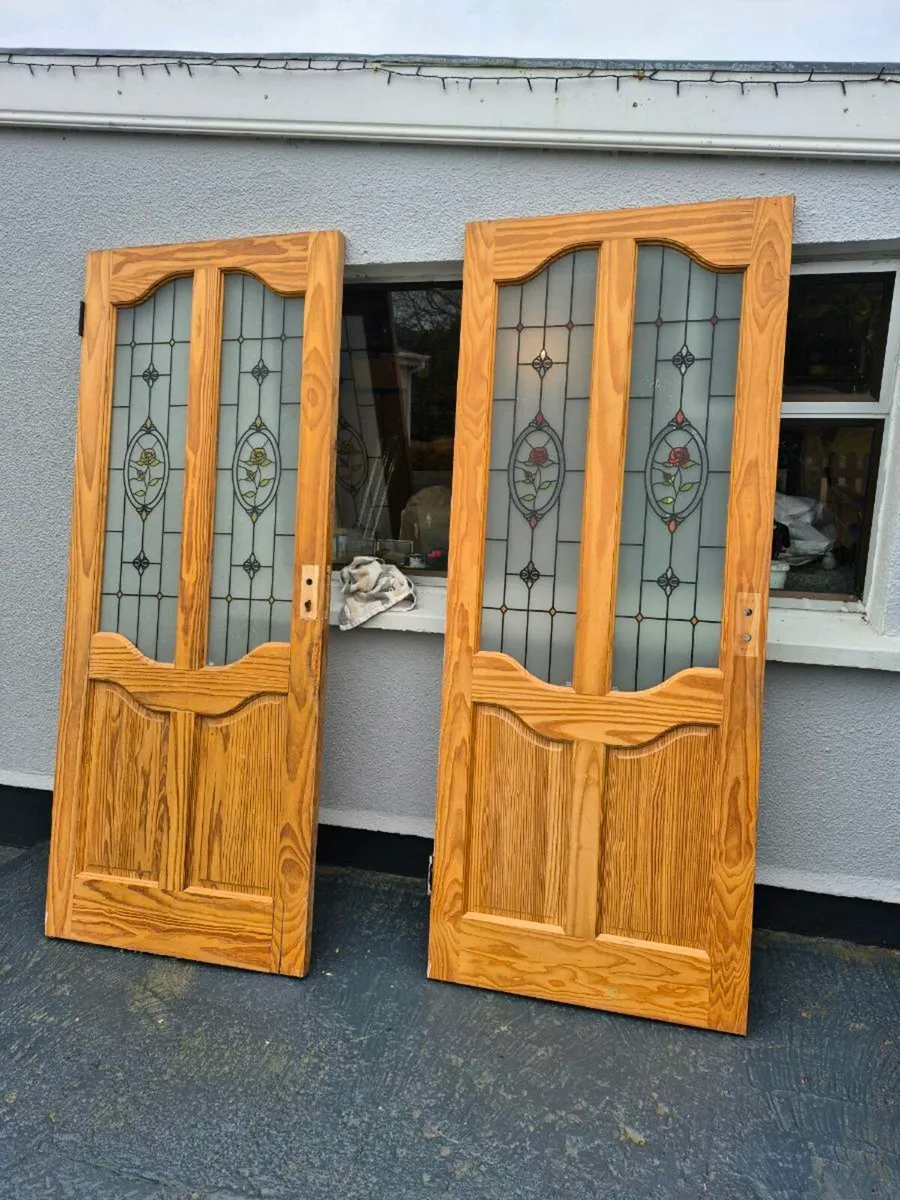 4 Glass Pine doors - Image 1