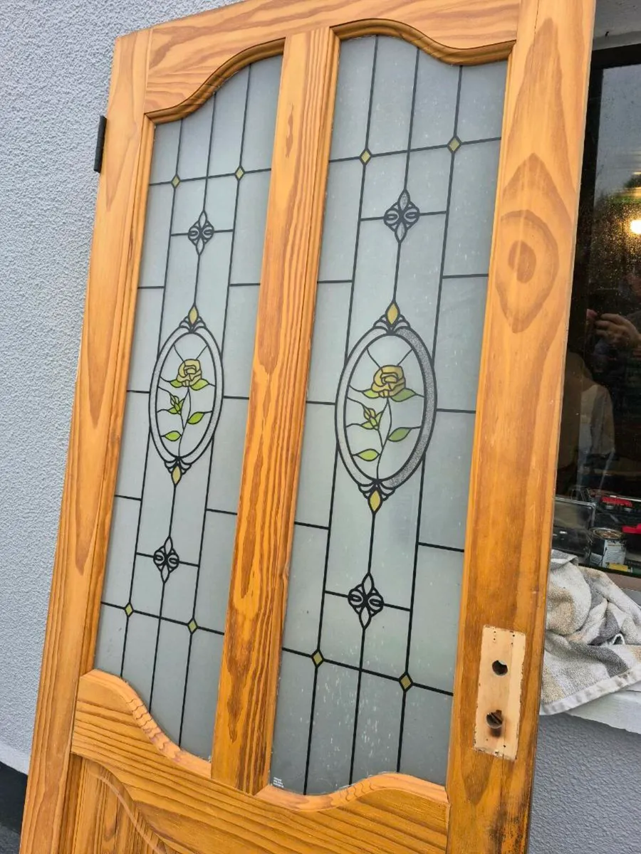 4 Glass Pine doors - Image 4