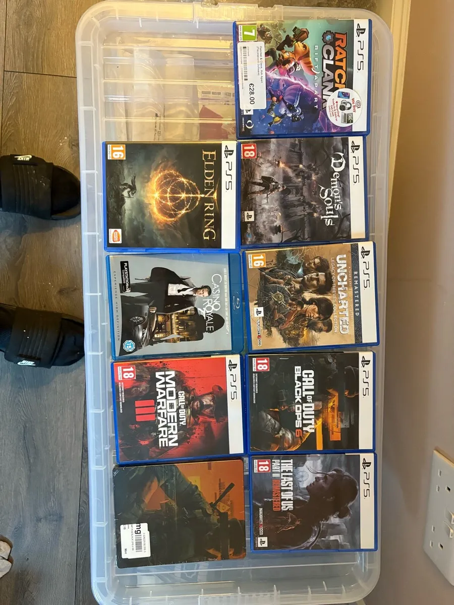 Playstation 5 disc edition with 1TB SSD and games - Image 3