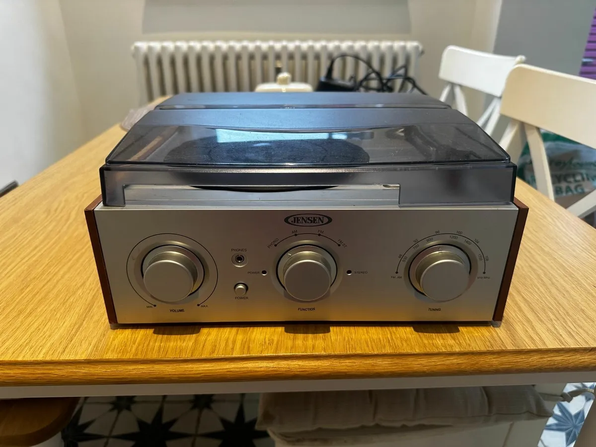 Jensen JT-220A Record Player - Image 2