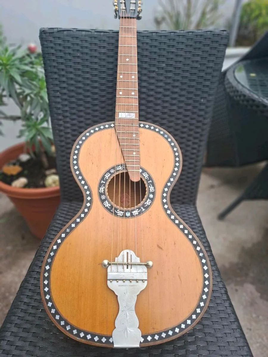 Beautiful Antique (1880-1900) German Parlor Guitar - Image 2