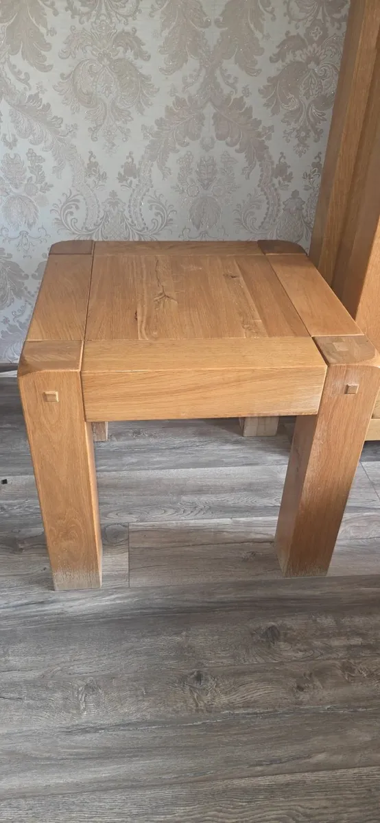 Book case / side table €200 for both or €150/ €50 - Image 3