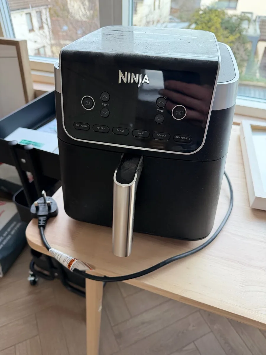 Ninja Air Fryer 5.2L - Image 1