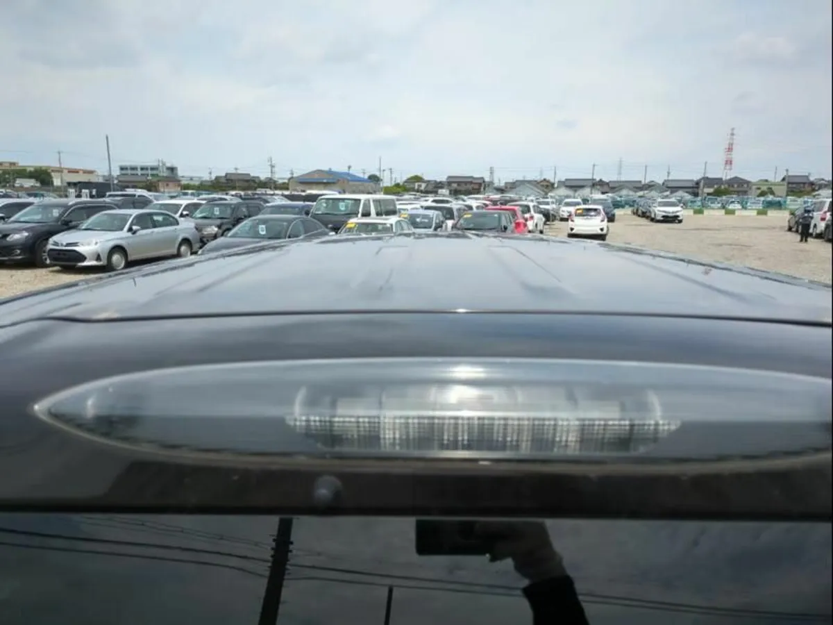 Nissan Serena 2015 - Image 4