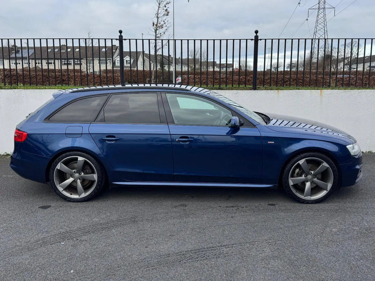 Audi A4 2.0 S-Line BLACK EDITION LOW KMS ESTATE - Image 3