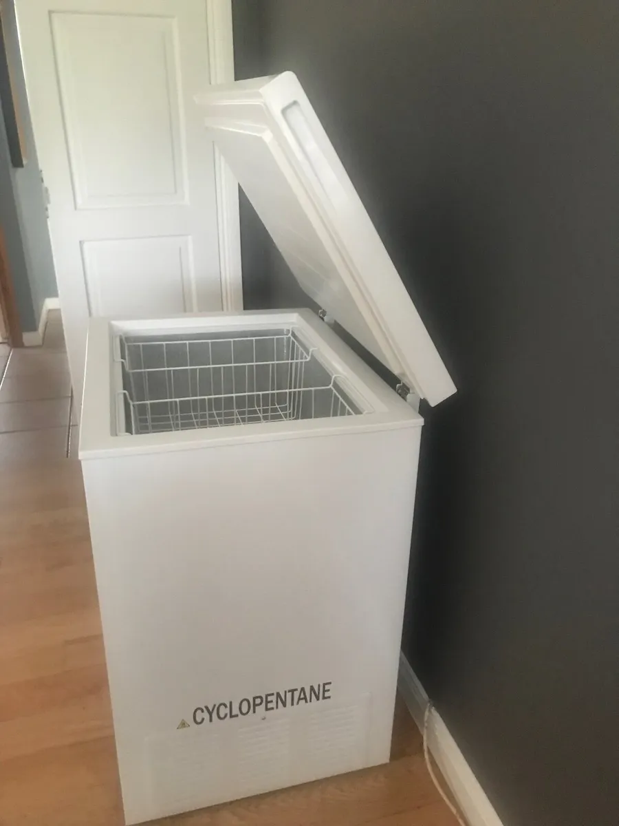 Chest Freezer - Image 3