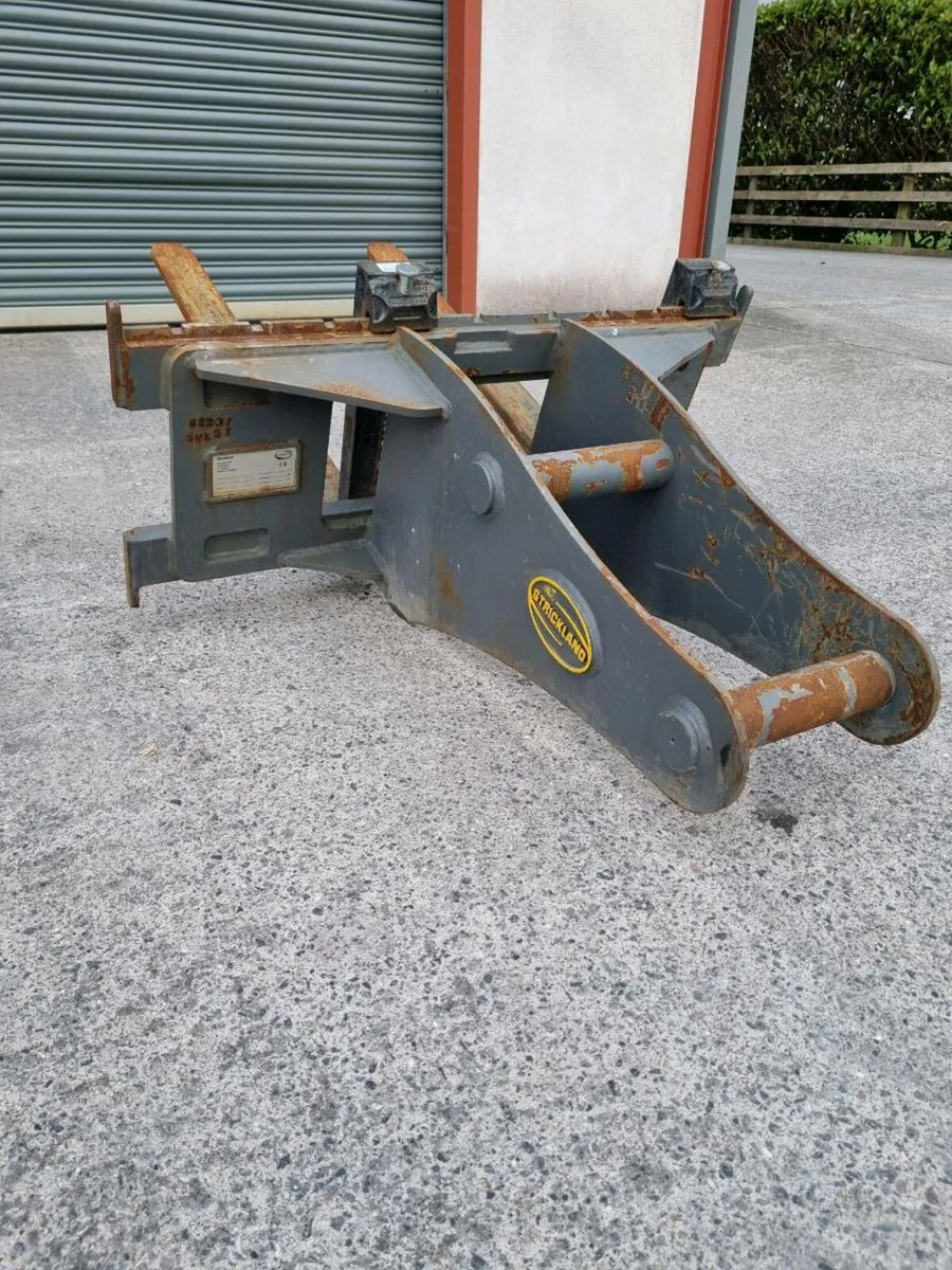 Strickland Pallet Forks (As New) - Image 1