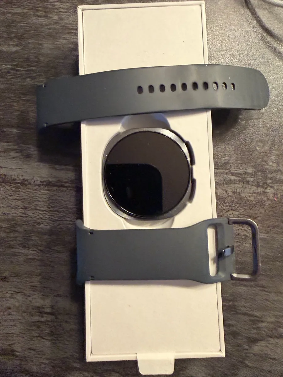 Samsung watch 8 - Image 2