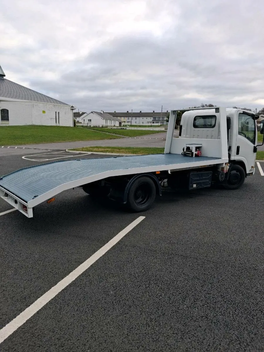 Izuzu Grafter recovery truck 2016 - Image 4