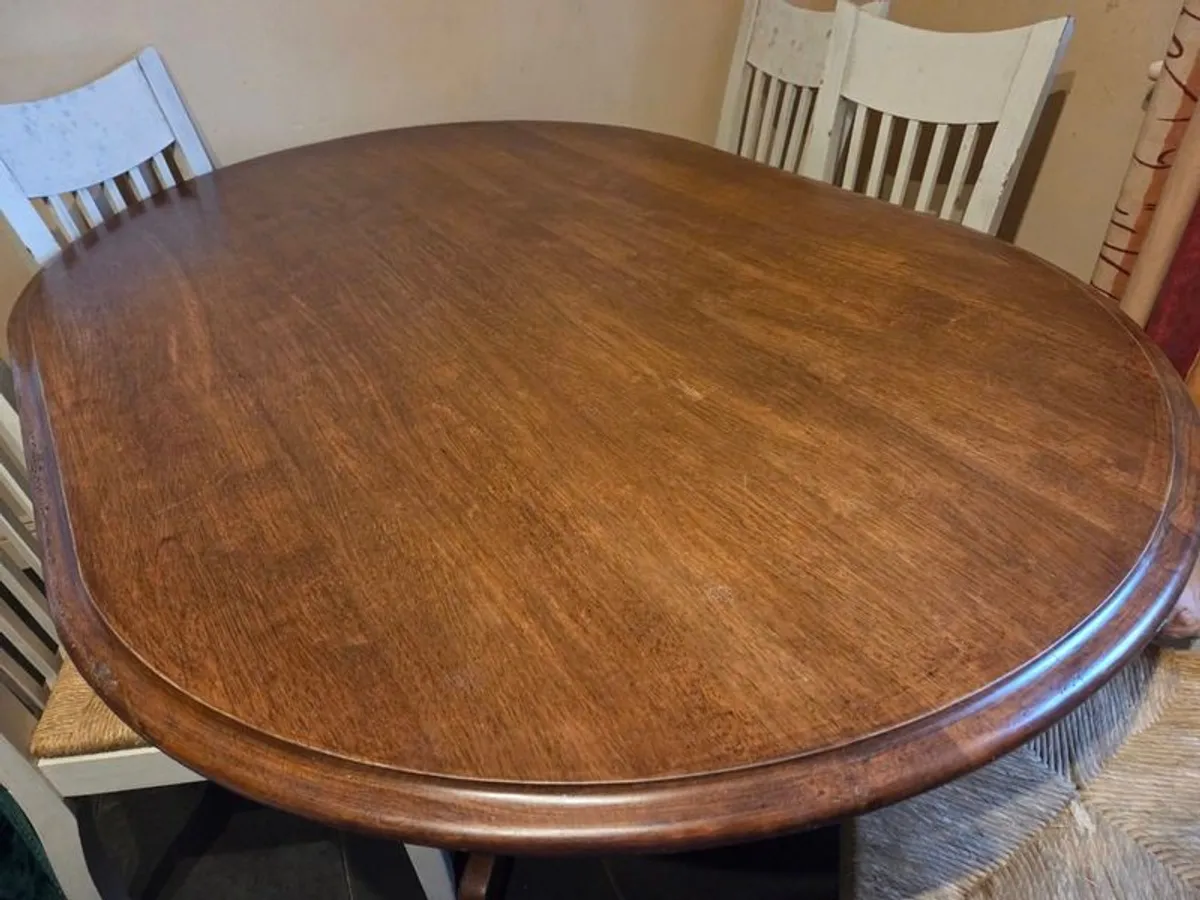 Solid wood table - Image 1