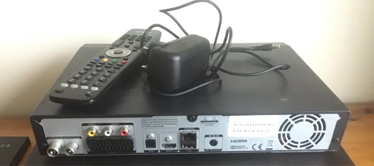 Humax 2000 T Freeview +HD set top box. - Image 2