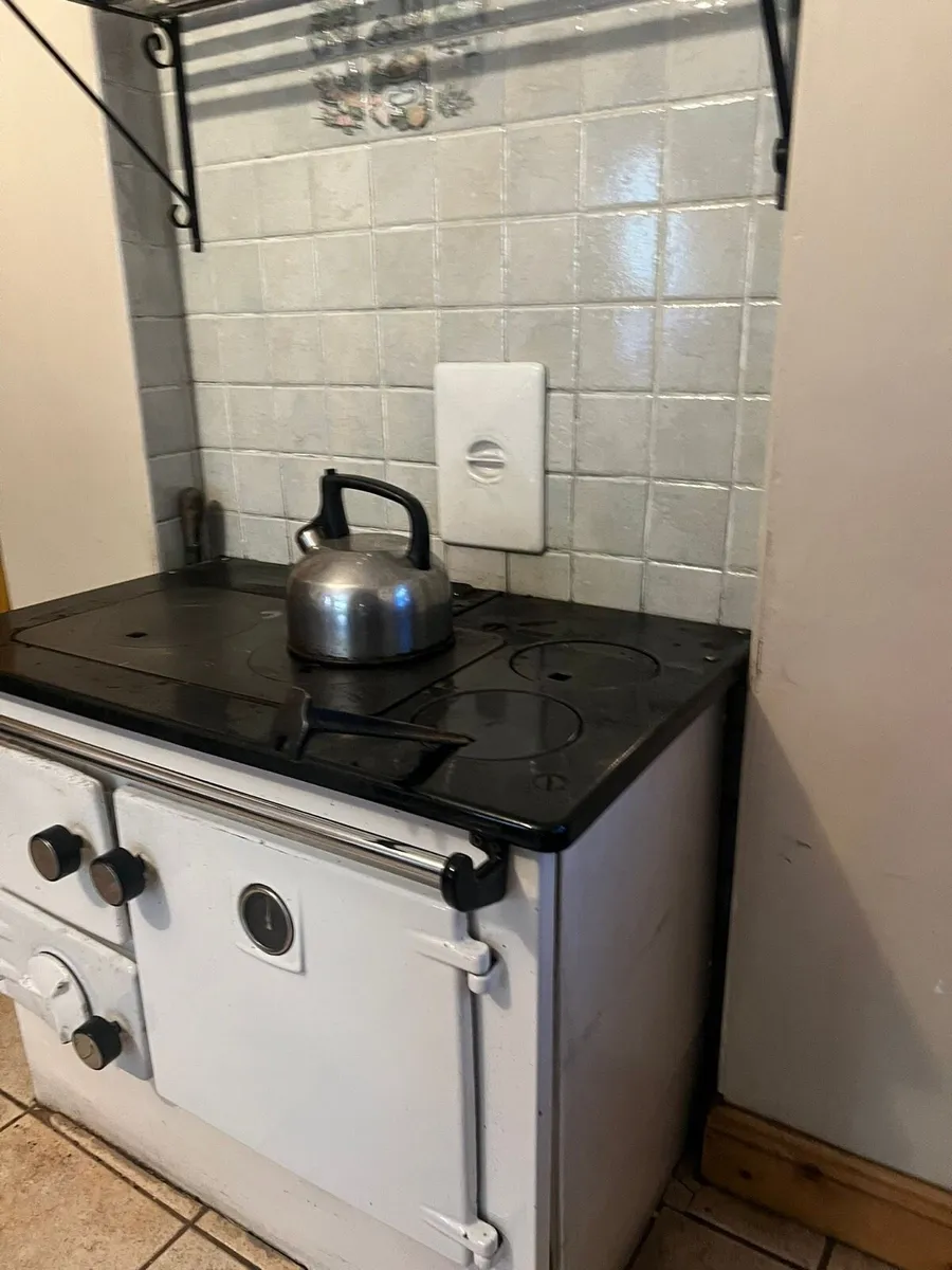 Stanley 8 solid fuel cooker - Image 4