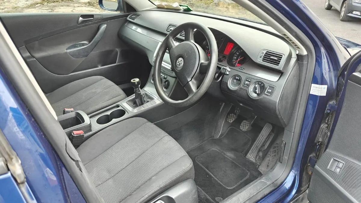 Volkswagen Passat Bluemotion (B6) 2008 - Image 4