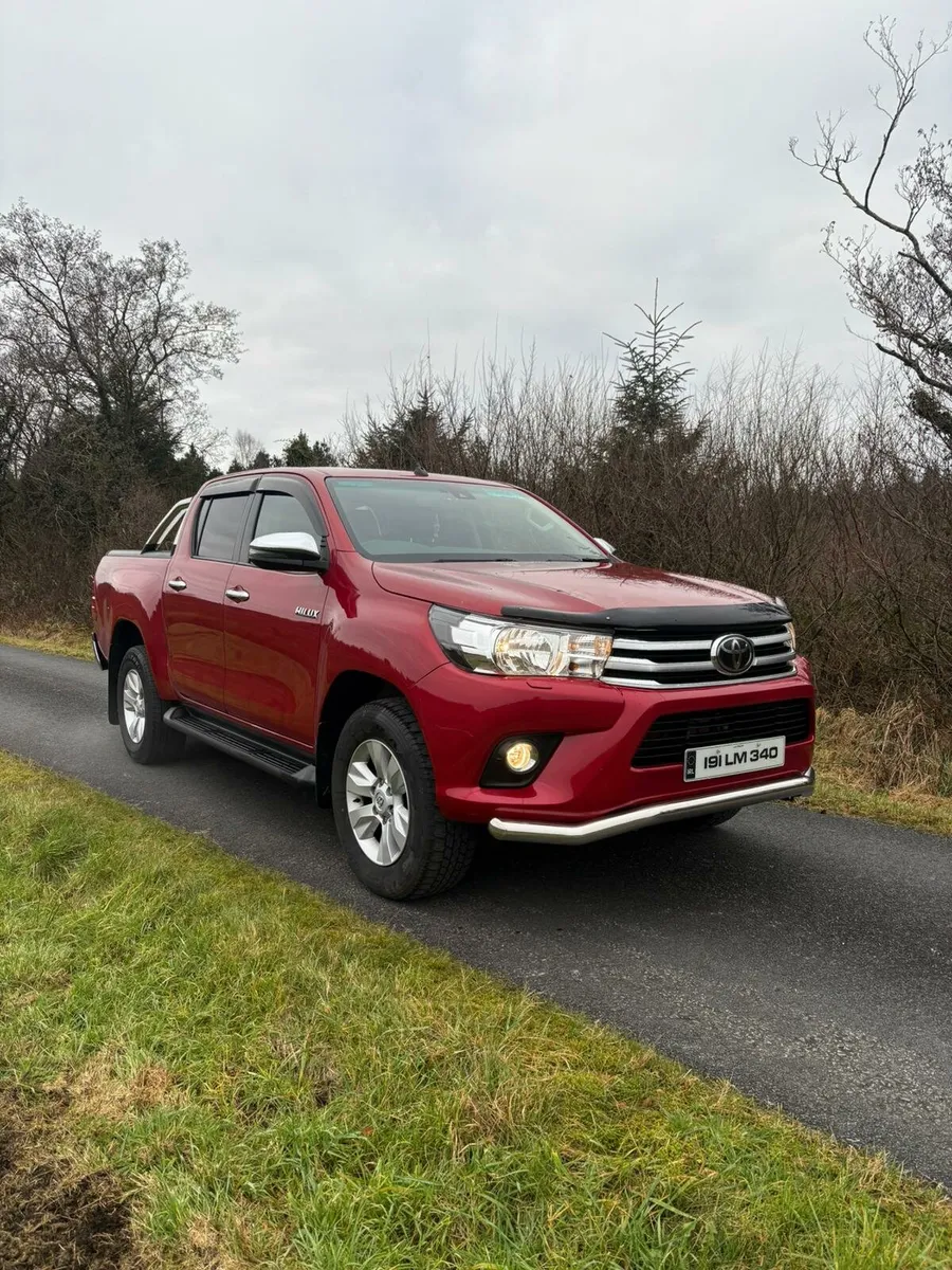 2019 Toyota Hilux no vat - Image 1