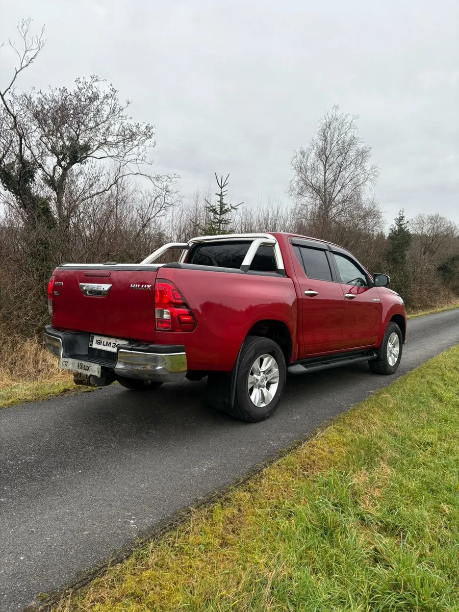 2019 Toyota Hilux no vat - Image 3