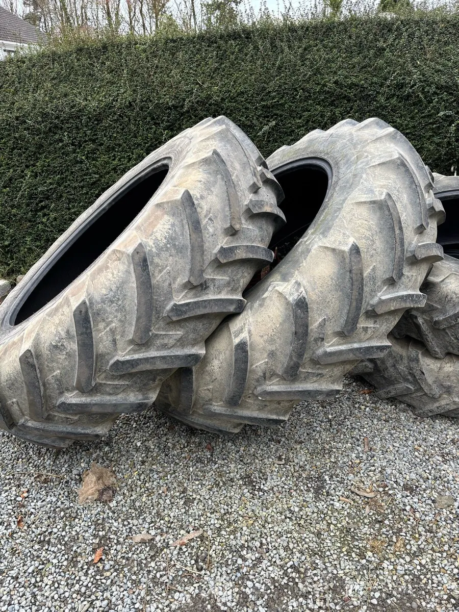 Michelin AgriBib - Image 1