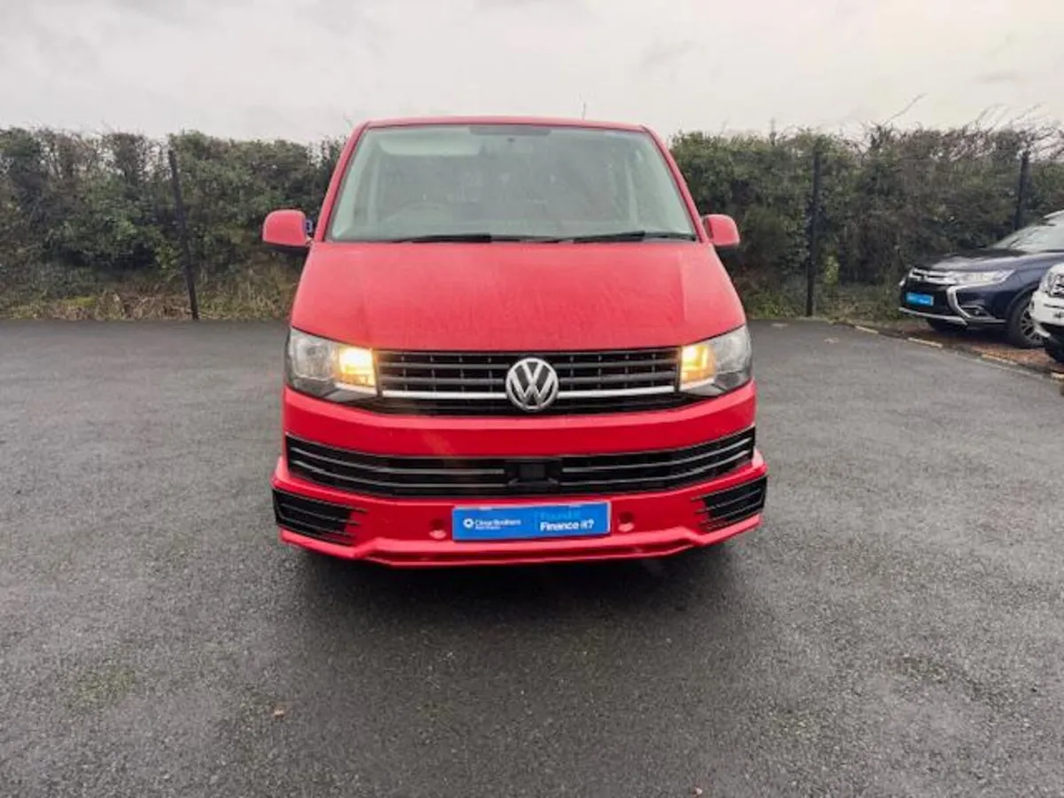 Volkswagen Transporter Factory Crew Cab LWB - Image 2