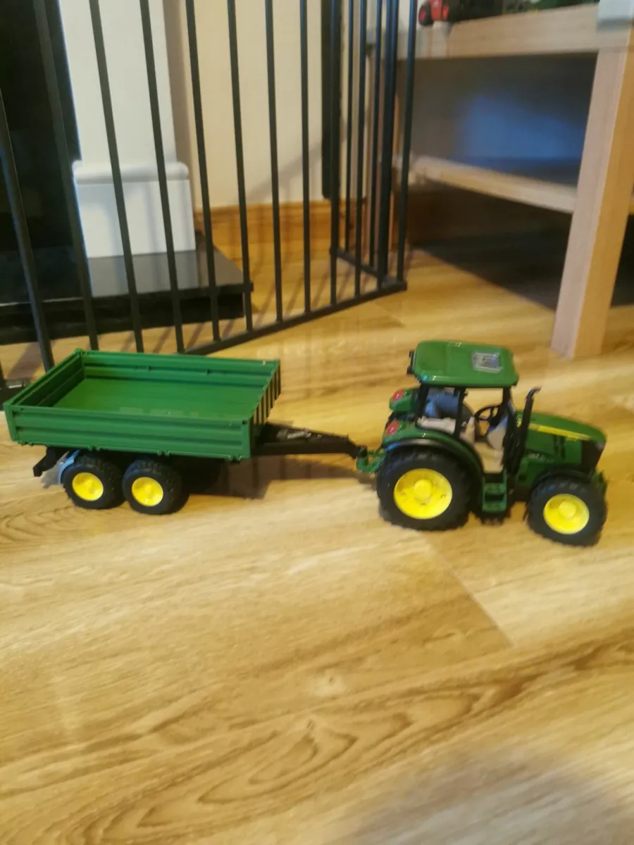 Bruder farm - Image 3