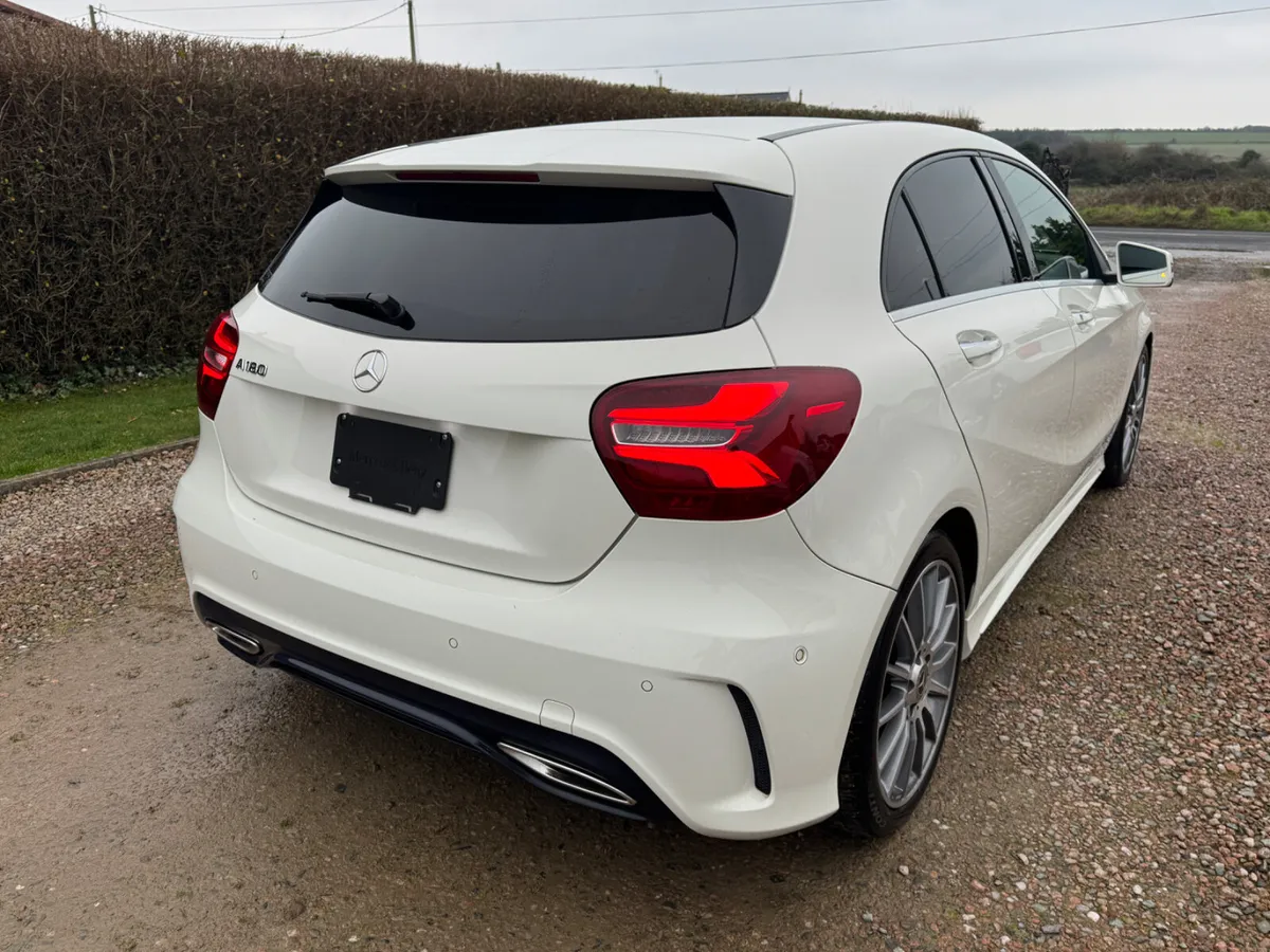 172 Mercedes A180 AMG Line - Image 4