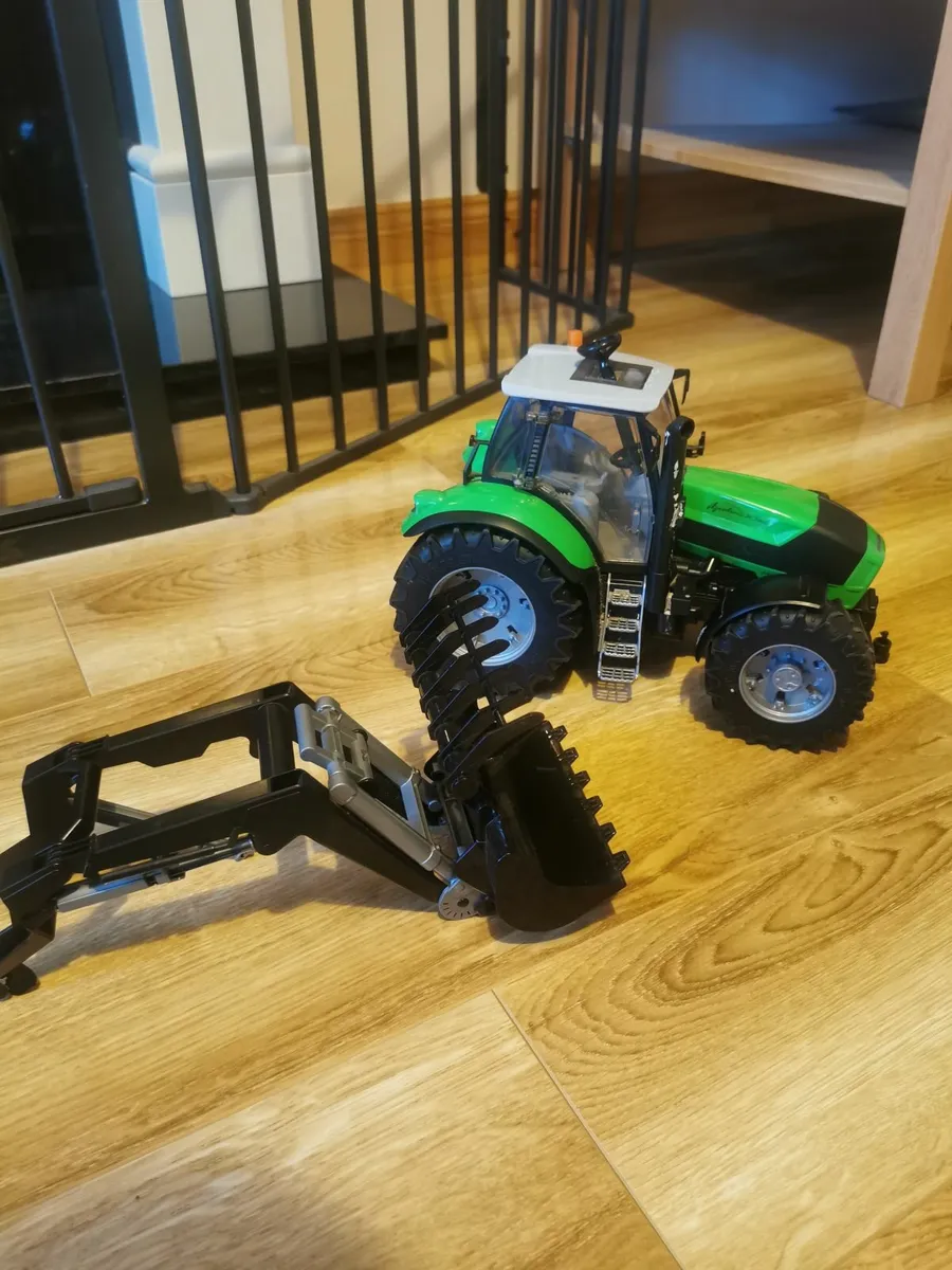 Bruder farm - Image 4