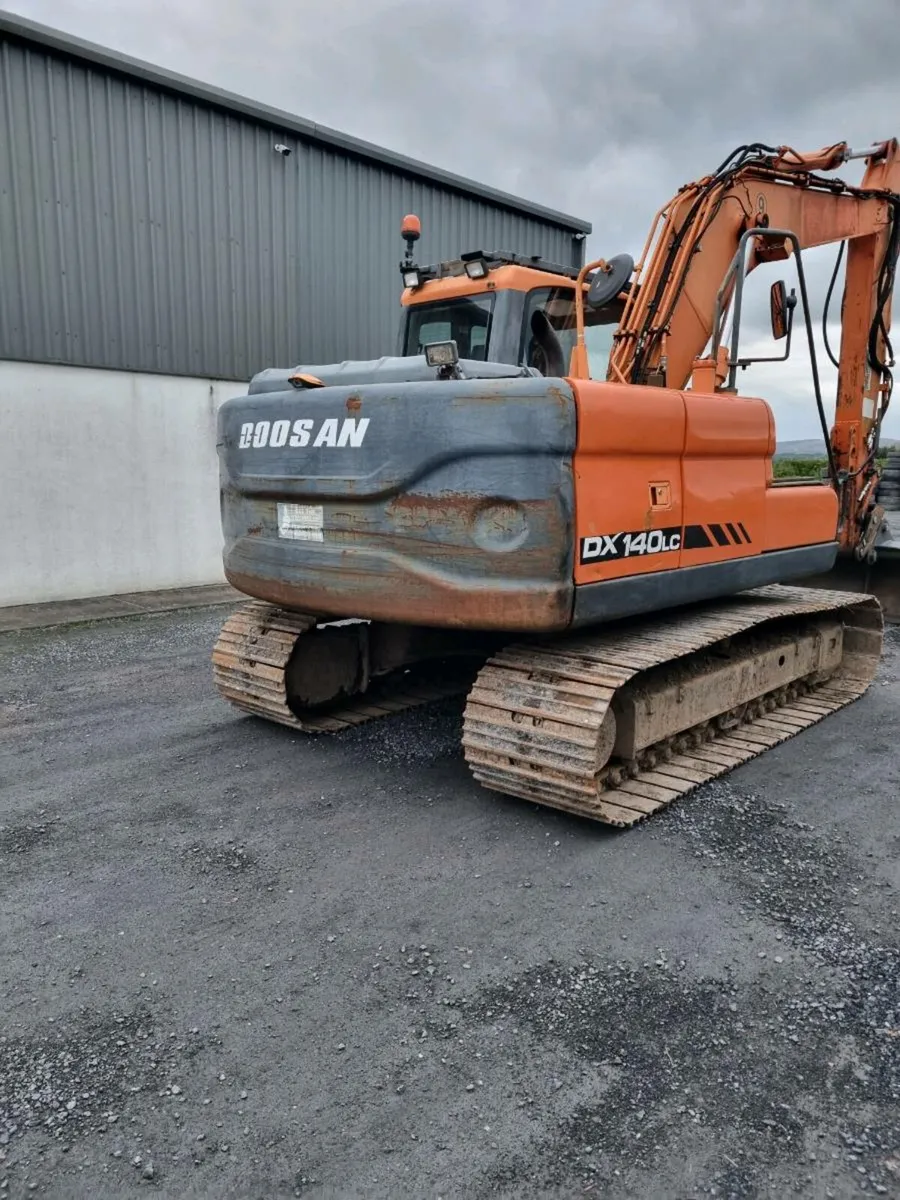 Doosan DX140 - Image 4
