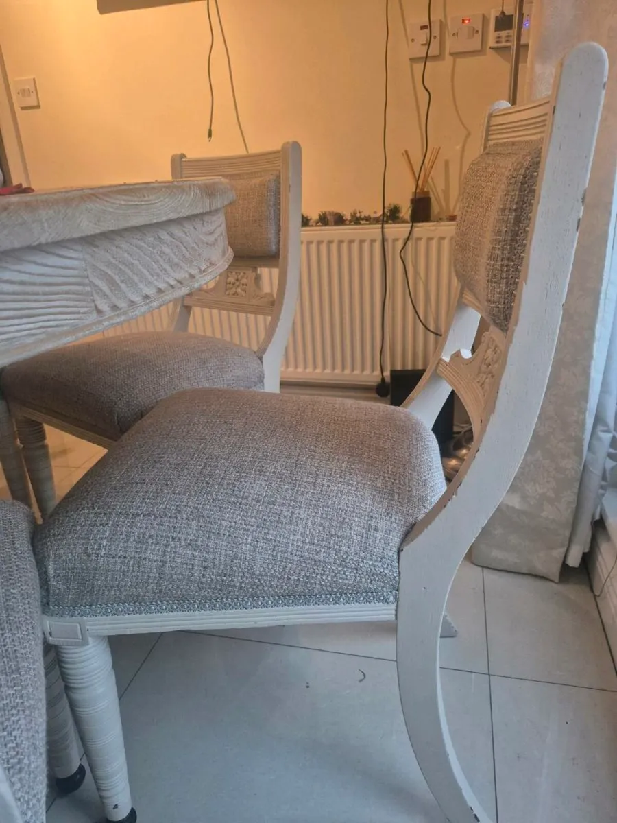 Dining Table and Chairs - Image 3